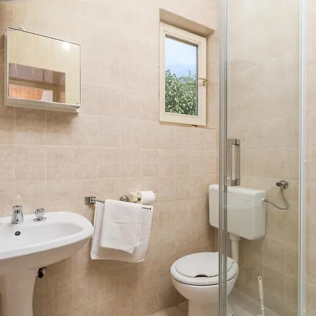 Апартаменты In With Wifi